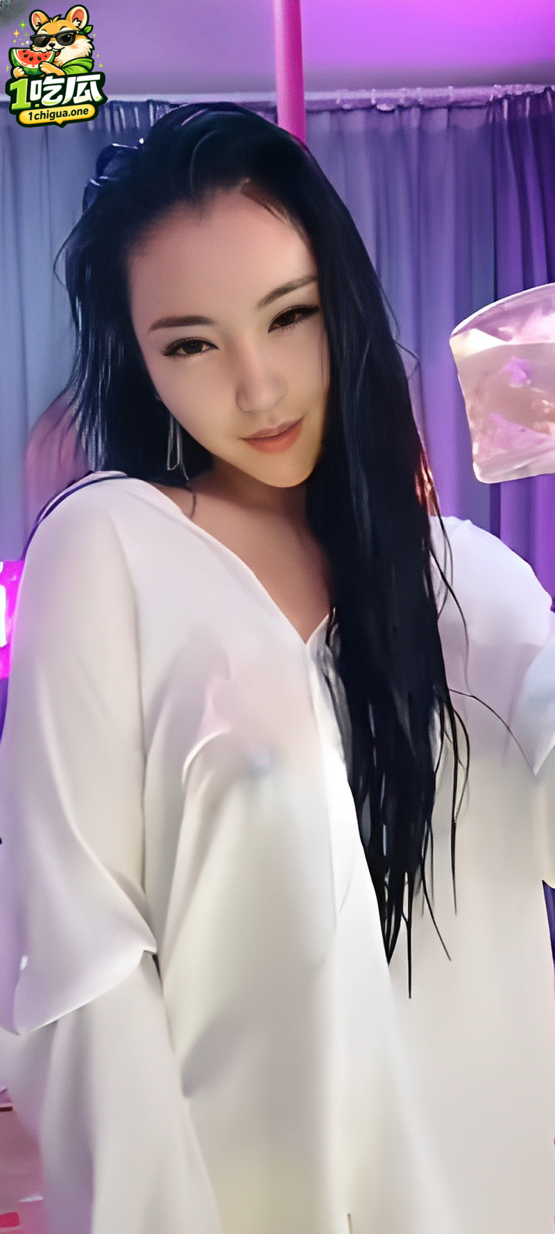 美女主播直播漏奶