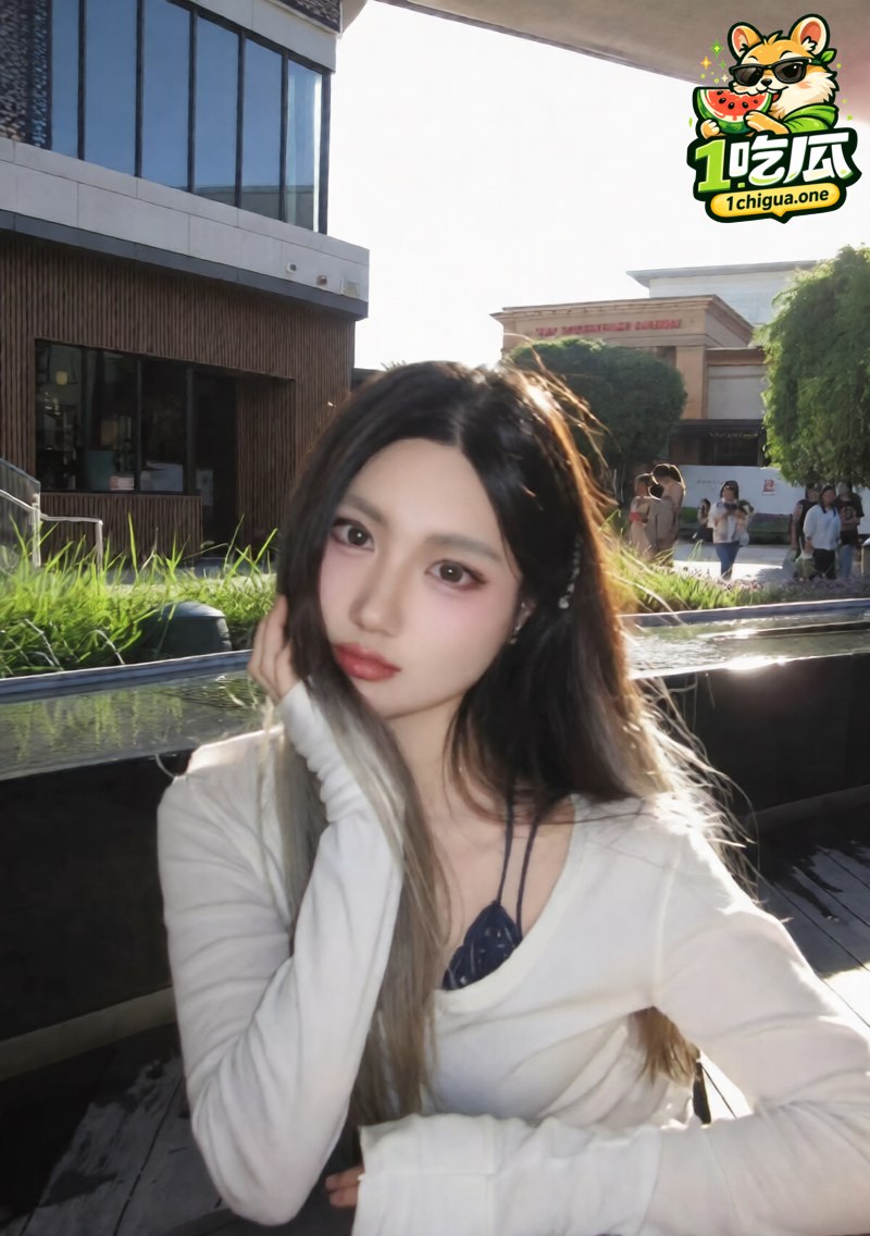 约炮大神爽操艺术系留学生 Candice 美女都被调成母狗了 坐在鸡巴上就自动疯狂扭腰