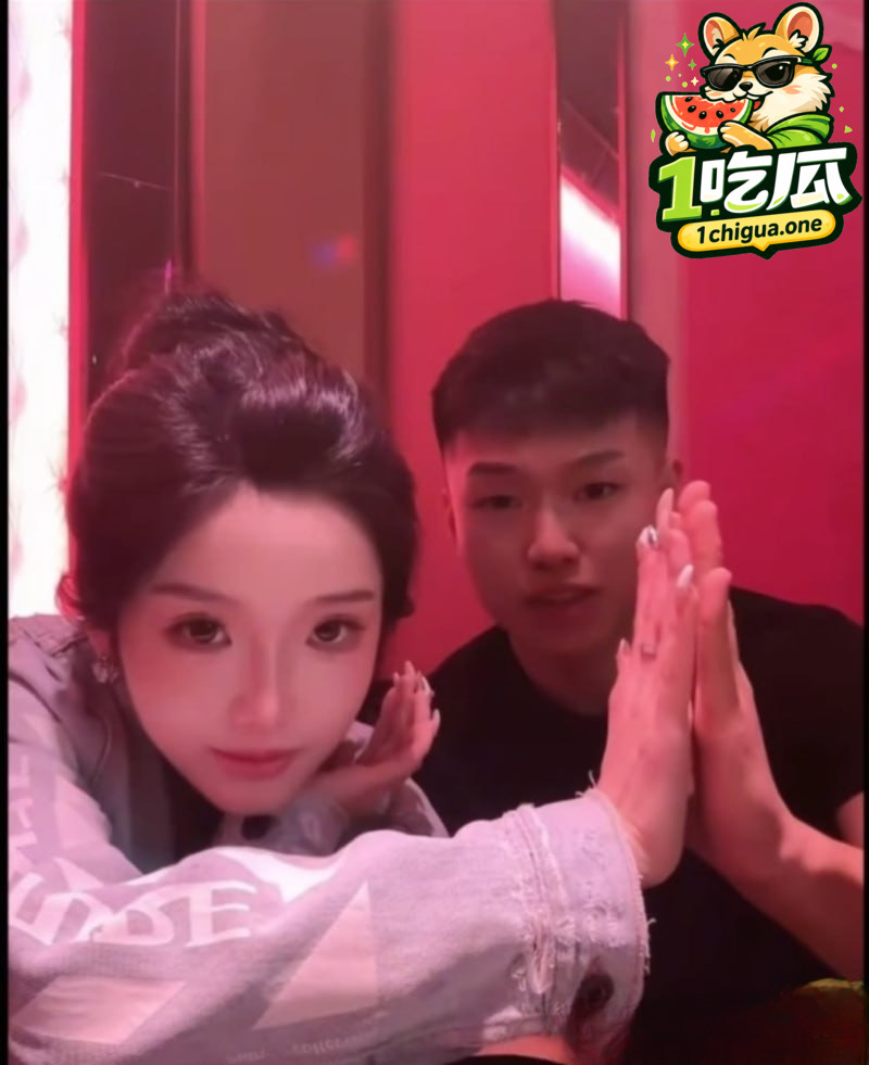 巴旦木否认出轨