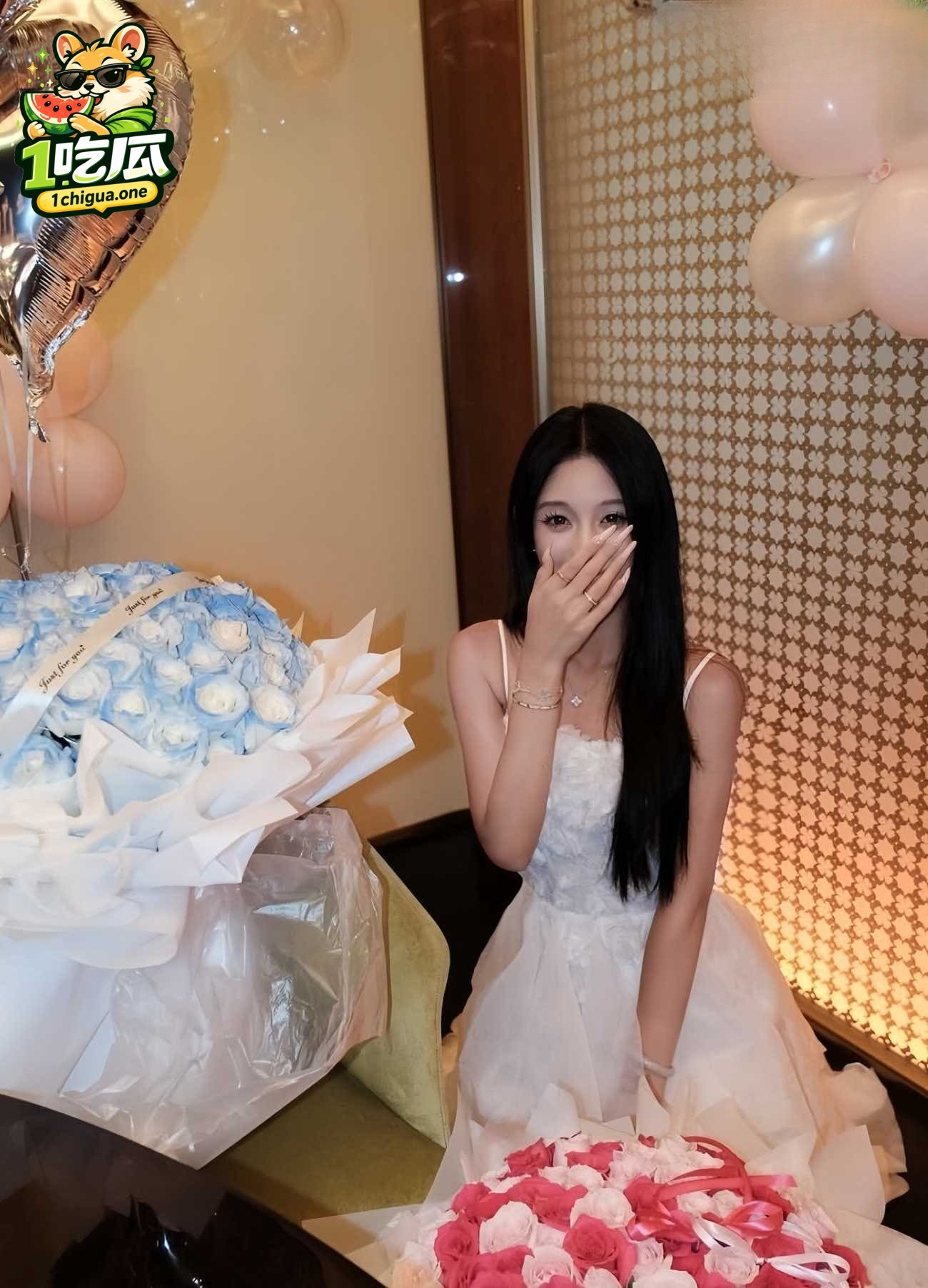高颜值网红 Anny 与前男友性爱视频 身材纤细美乳笔挺 跪舔深喉无套打桩呻吟娇媚入骨