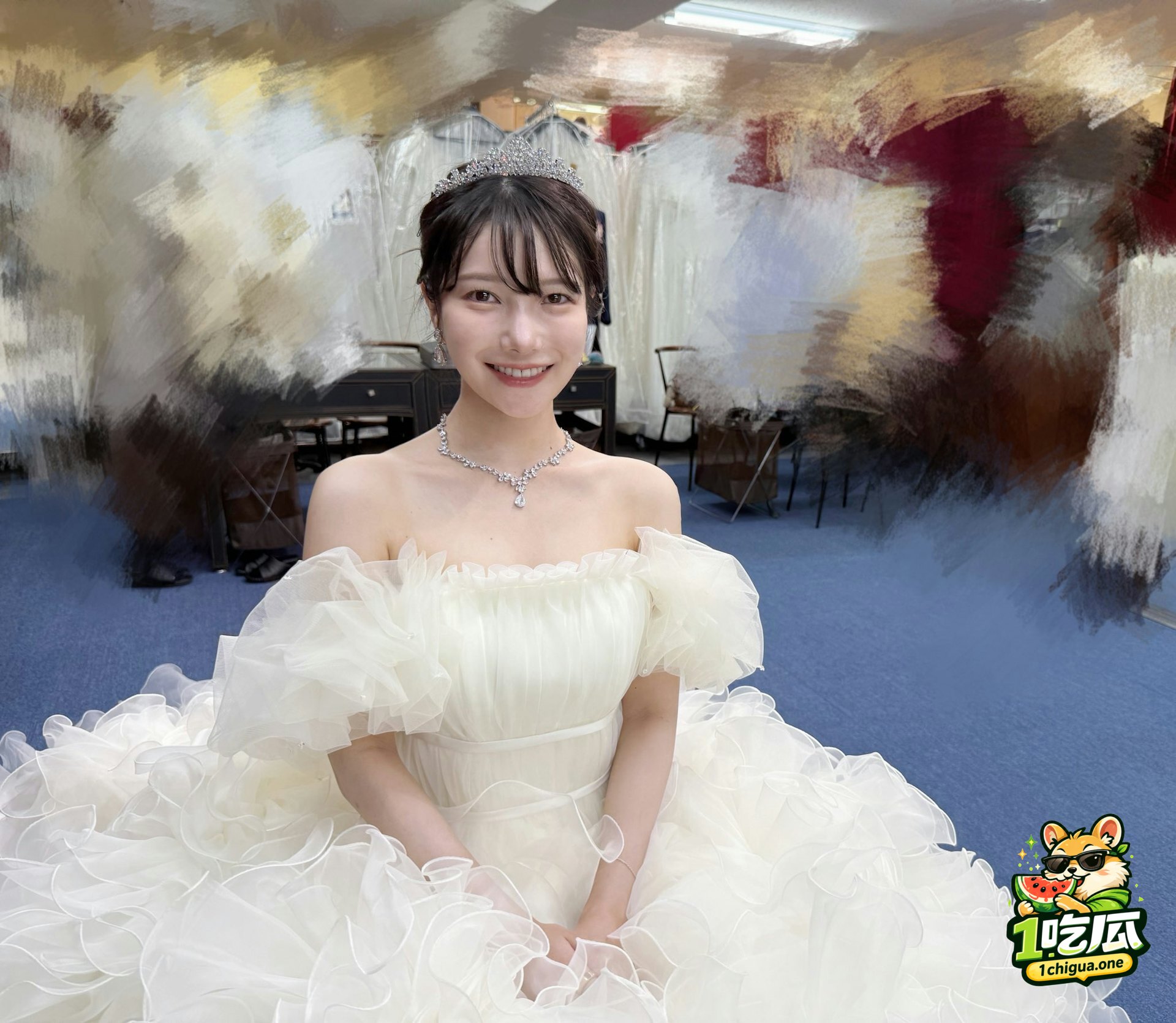 日本人妻 发文吐槽租来的婚纱被 三上悠亚 穿过 反被网友扒出早期FC2无码作品
